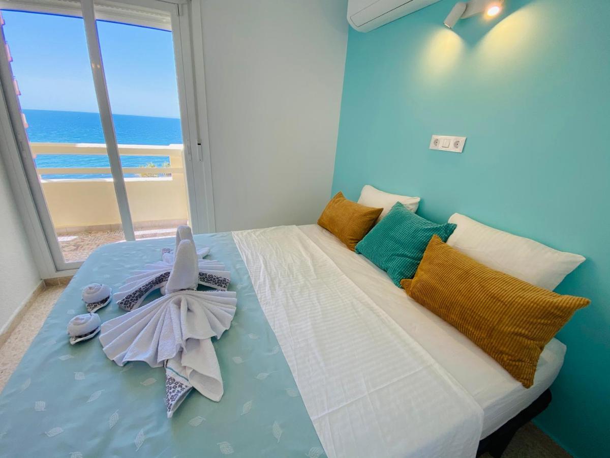 First Line! Art-Apartment On The Seafront Of Marbella With Swimming Pool Dış mekan fotoğraf